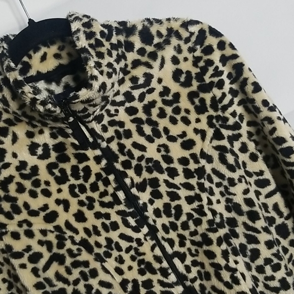 The Children's Place Cheetah Print Sweater XL 14 - Picture 2 of 6